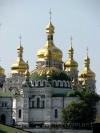 ПЦУ запустила мобильное приложение с молитвами и чатом со священниками
