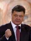 Порошенко рассматривает возможность введения военного положения на всей территории Украины