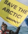 Задержанных активистов Greenpeace вывезли из Мурманска в Петербург (фото)